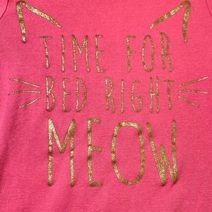 Girls size 7/8 pink pajama set short sleeve and pants Time for bed right meow